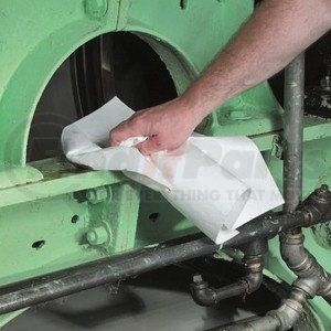 MAT423 by NEW PIG CORPORATION - PIG® Oil-Only Absorbent Mat Pad