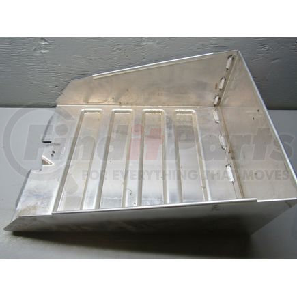 21062832 by MACK - BAT BOX COVER 32MK572M