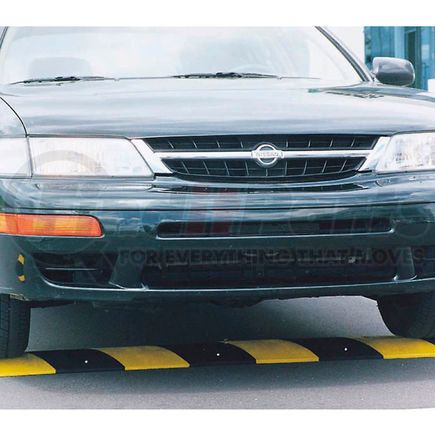 GNRS2611YB by NOTRAX - 72" Rubber Speed Bump, Black with Yellow Stripes