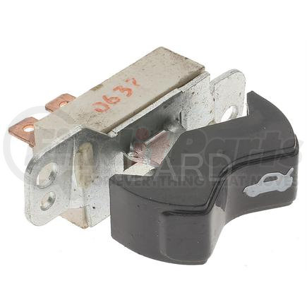 Standard Ignition DS326 STANDARD TRUNK R