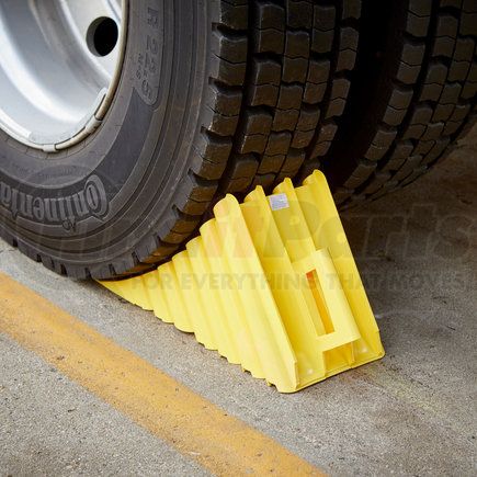 Fleet Engineers 064-00019 Wheel Chock Plastic, 19"